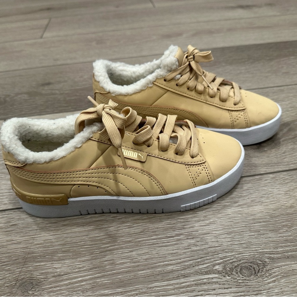 Puma shoes